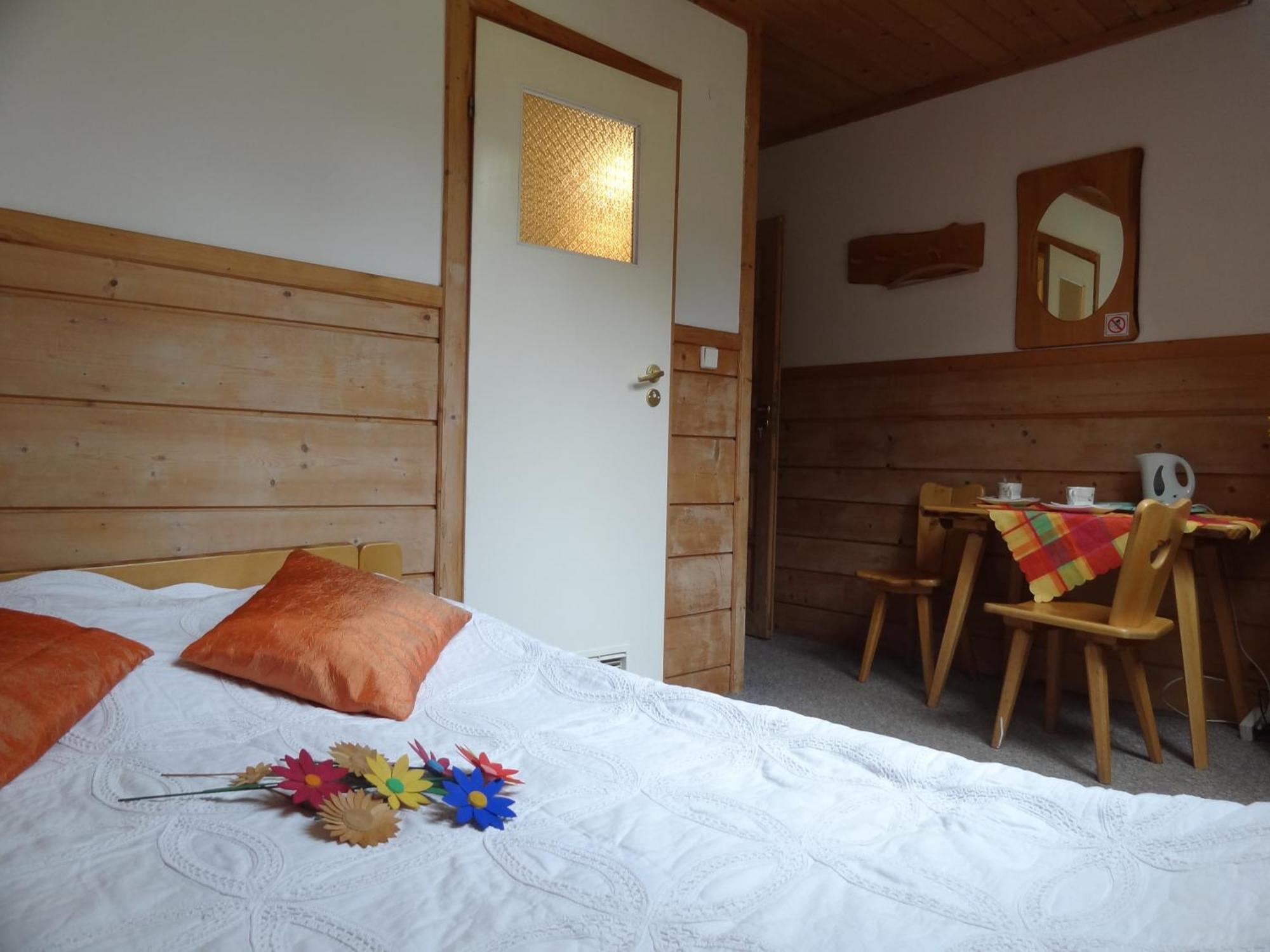 Camping Harenda Pokoje Goscinne I Domki Zakopane Extérieur photo