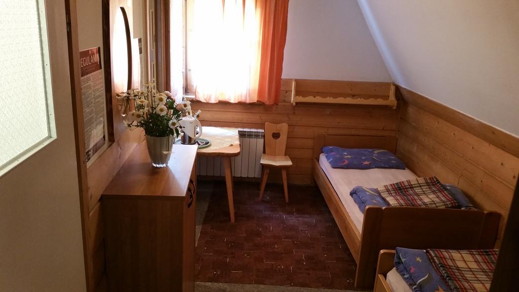 Camping Harenda Pokoje Goscinne I Domki Zakopane Extérieur photo